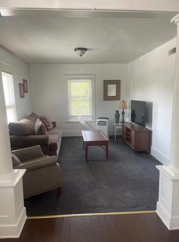 29 Coldbrook Street Ne 1, City Of Grand Rapids, MI 49503