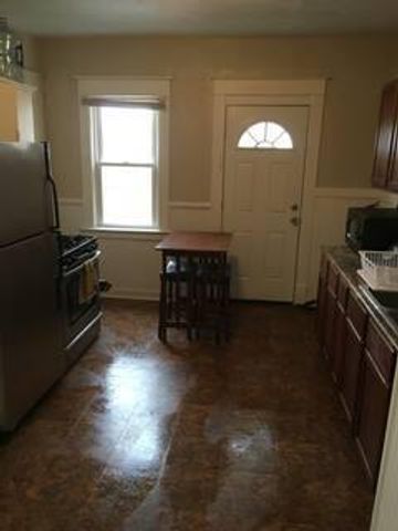 29 Coldbrook Street Ne 1, City Of Grand Rapids, MI 49503