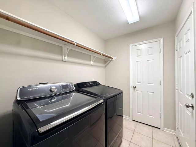 9006 Sundown Drive, Pearland, TX 77584