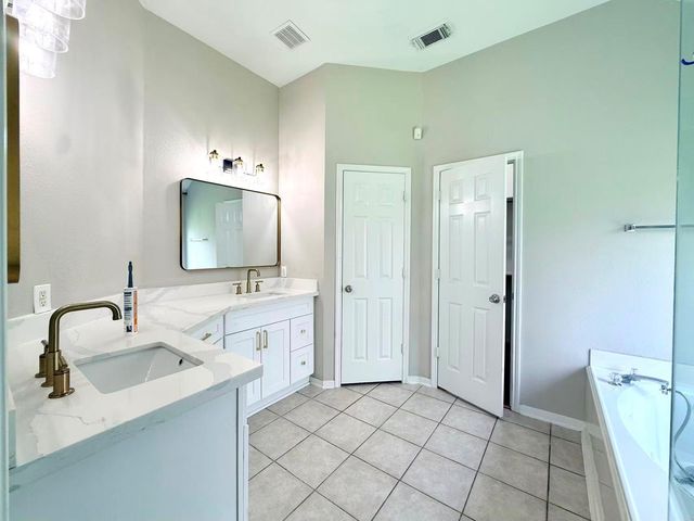 9006 Sundown Drive, Pearland, TX 77584