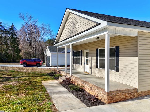 109 Simpson Street, Iva, SC 29655