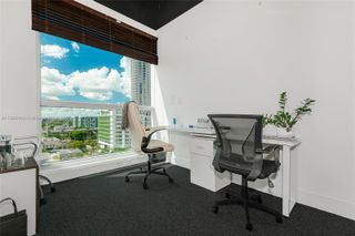 175 SW 7th St 1112, Miami, FL 33130