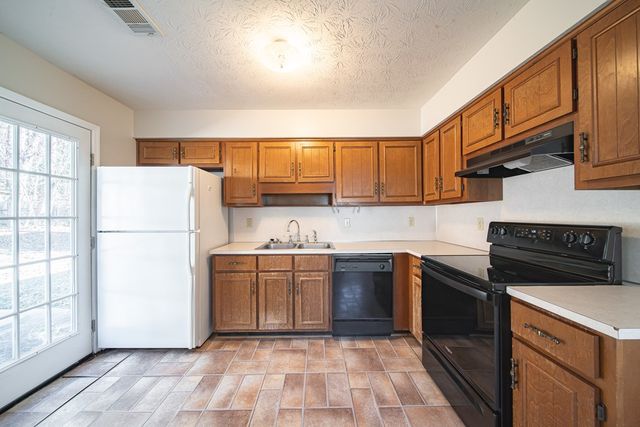2426 13th Avenue, Phenix City, AL 36867