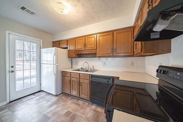 2426 13th Avenue, Phenix City, AL 36867