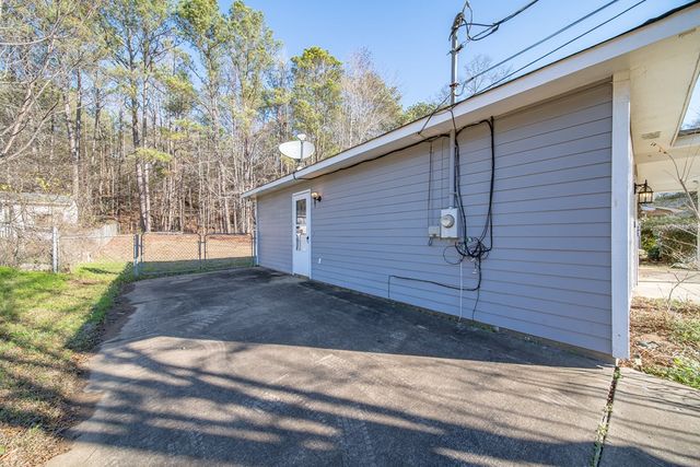 2426 13th Avenue, Phenix City, AL 36867