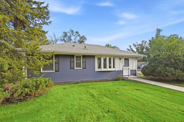 601 114th Avenue NW, Coon Rapids, MN 55448