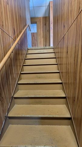 13-15 Wigwam Pl, Springfield, MA 01108