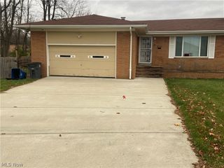 16307 Highview Drive, Cleveland, OH 44128
