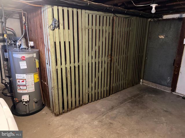 808 DERWYN RD, Drexel Hill, PA 19026