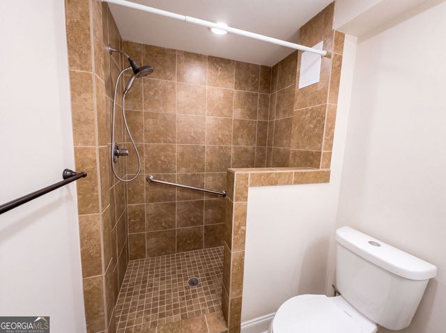 2711 Wildflower Way, Hoschton, GA 30548