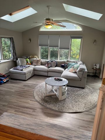 9 Joal Ave, Walpole, MA 02081