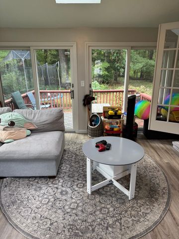 9 Joal Ave, Walpole, MA 02081