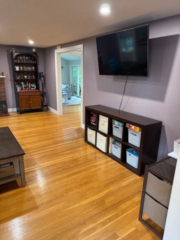 9 Joal Ave, Walpole, MA 02081