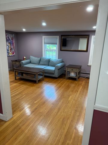 9 Joal Ave, Walpole, MA 02081