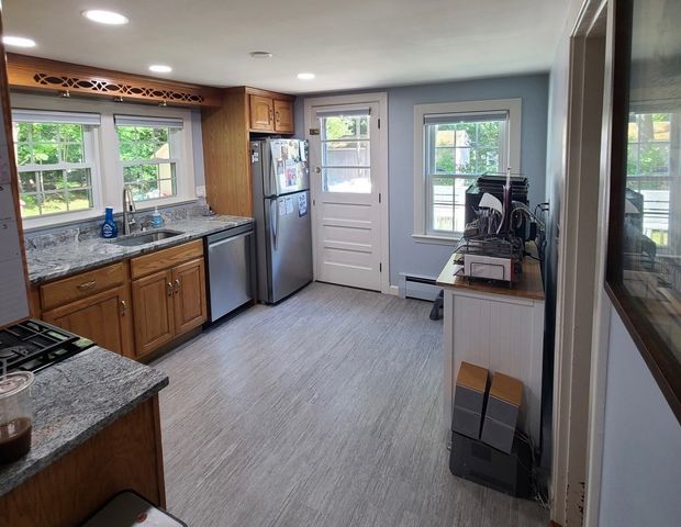 9 Joal Ave, Walpole, MA 02081