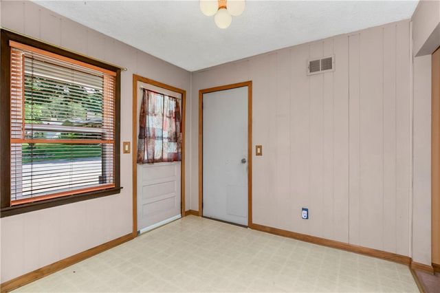 5701 Russell Street, Mission, KS 66202