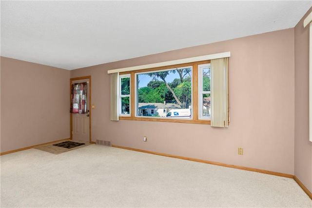 5701 Russell Street, Mission, KS 66202