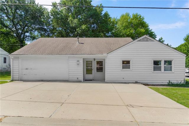 5701 Russell Street, Mission, KS 66202