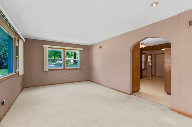 5701 Russell Street, Mission, KS 66202