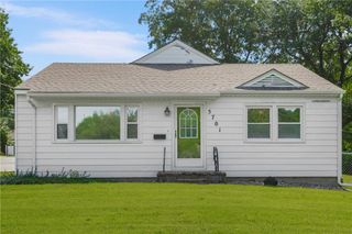 5701 Russell Street, Mission, KS 66202