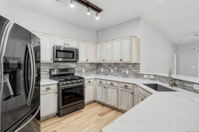 12770 CASCADE HLS, San Antonio, TX 78253
