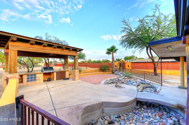 28628 N 44TH Street, Cave Creek, AZ 85331