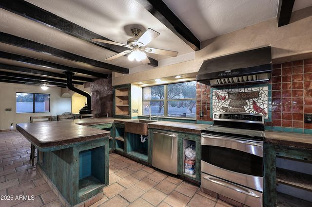 28628 N 44TH Street, Cave Creek, AZ 85331