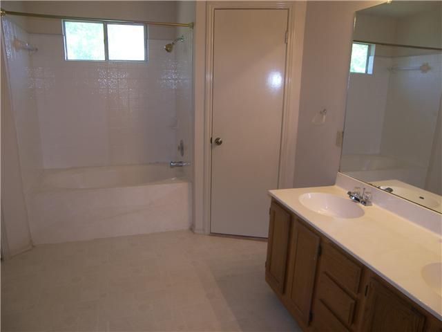 8313 Columbia Falls DR, Round Rock, TX 78681