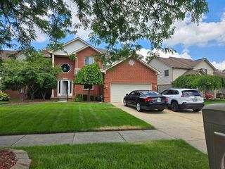 11087 Shadow Creek Court, Sterling Heights, MI 48313
