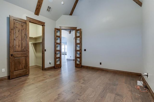 10901 Secretariat Drive, Mustang, OK 73064