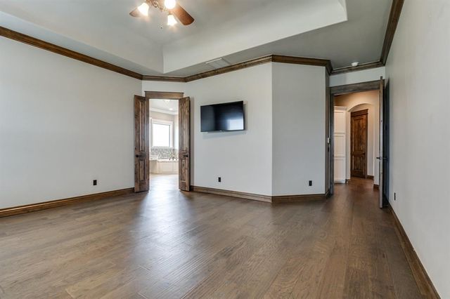 10901 Secretariat Drive, Mustang, OK 73064