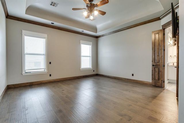 10901 Secretariat Drive, Mustang, OK 73064