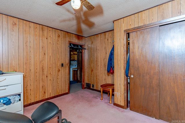 40 Lige Ln, Cave City, AR 72521