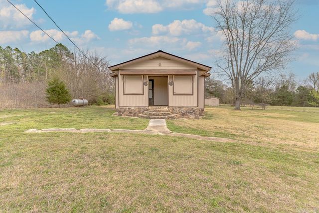 40 Lige Ln, Cave City, AR 72521