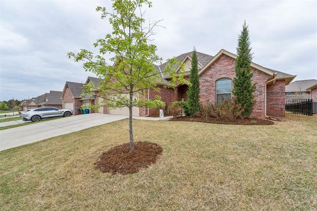 532 Dardanelle Pass, Edmond, OK 73025
