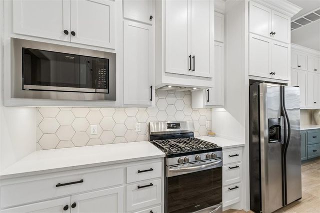 532 Dardanelle Pass, Edmond, OK 73025
