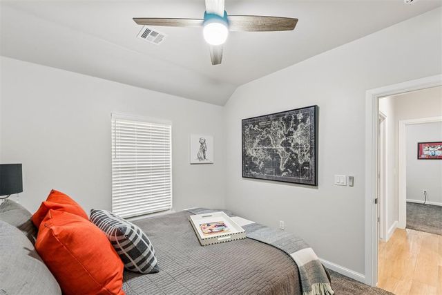 532 Dardanelle Pass, Edmond, OK 73025