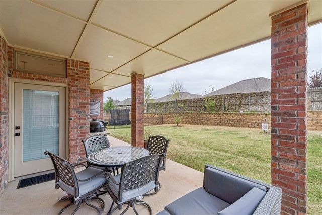 532 Dardanelle Pass, Edmond, OK 73025