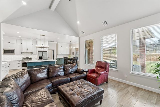 532 Dardanelle Pass, Edmond, OK 73025