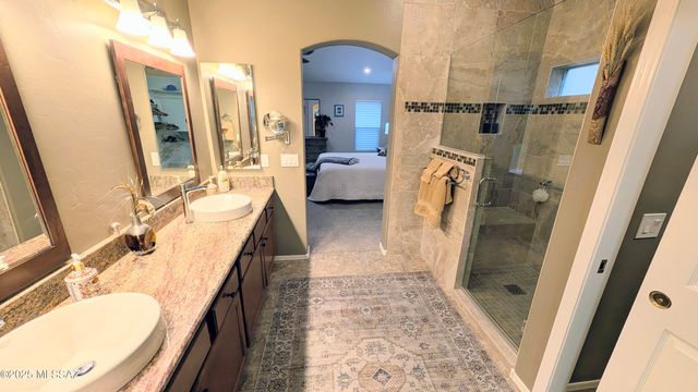 62870 E Amberwood Drive, Tucson, AZ 85739