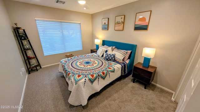 62870 E Amberwood Drive, Tucson, AZ 85739