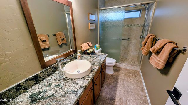 62870 E Amberwood Drive, Tucson, AZ 85739