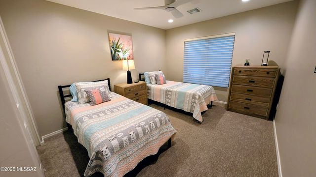 62870 E Amberwood Drive, Tucson, AZ 85739