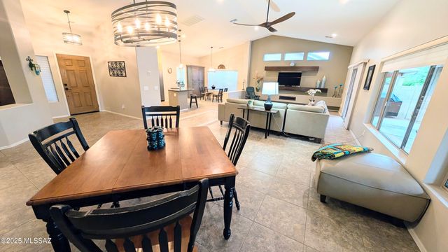 62870 E Amberwood Drive, Tucson, AZ 85739