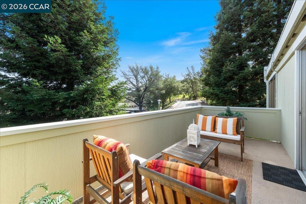 1573 Rockledge Ln 3, Walnut Creek, CA 94595