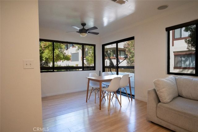 18185 W Sundowner Way 837, Canyon Country, CA 91387