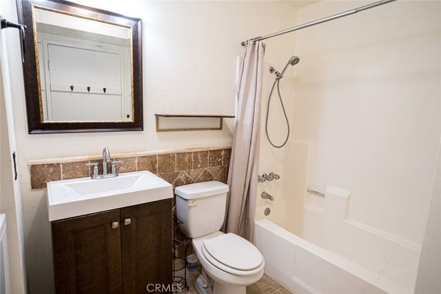 18185 W Sundowner Way 837, Canyon Country, CA 91387
