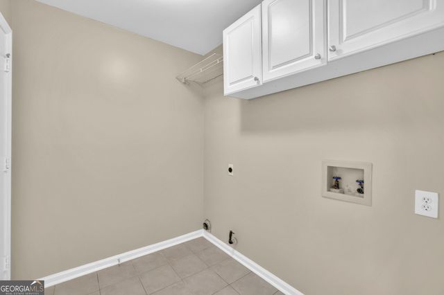 4002 Bent Willow Lane, Woodstock, GA 30189