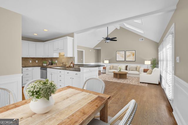 4002 Bent Willow Lane, Woodstock, GA 30189