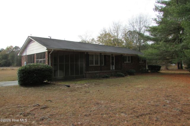 8401 Boykin Bridge Road, Clinton, NC 28328